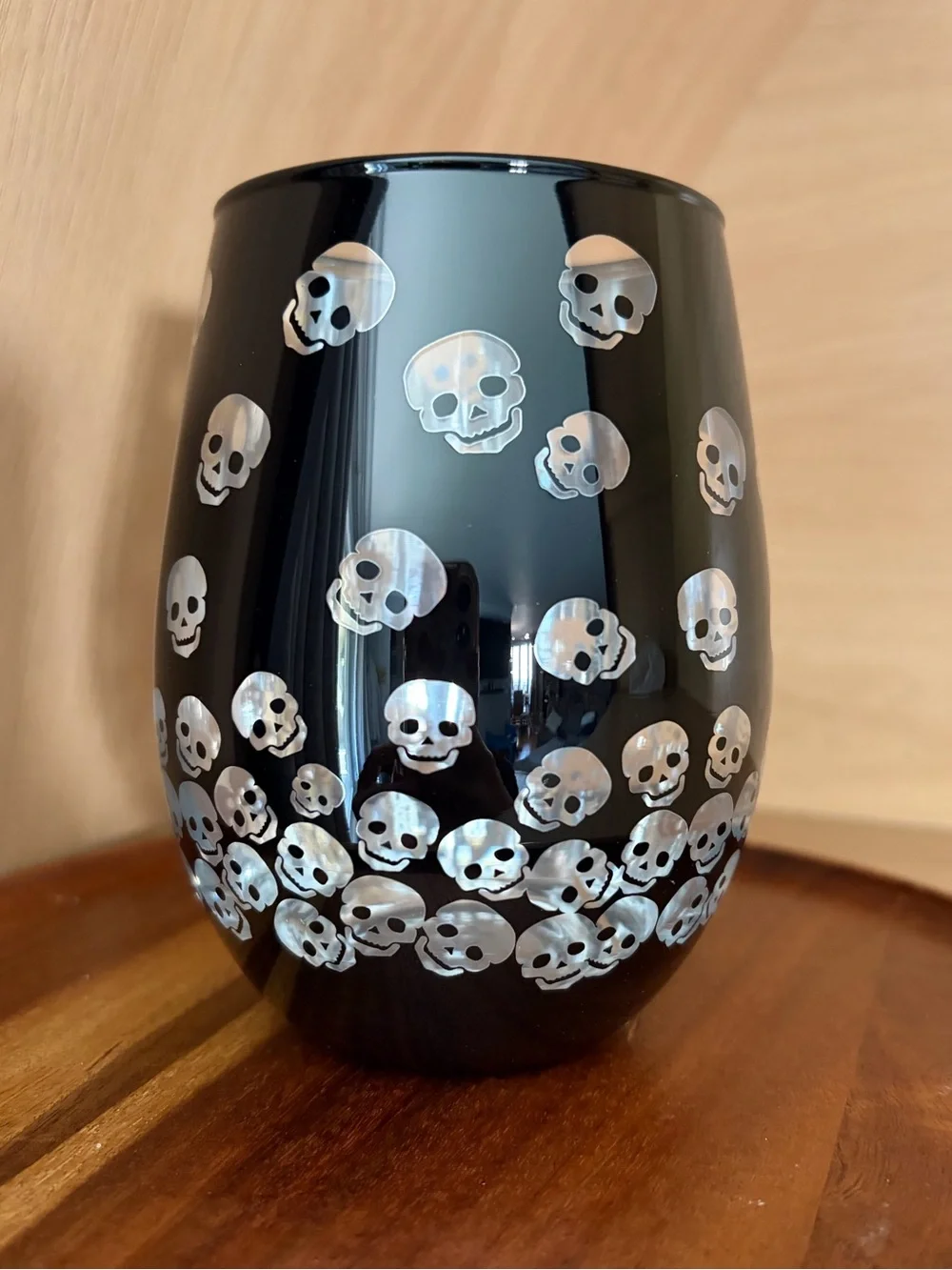 NIB• Skulls Halloween Themed Stemless Wine Glass